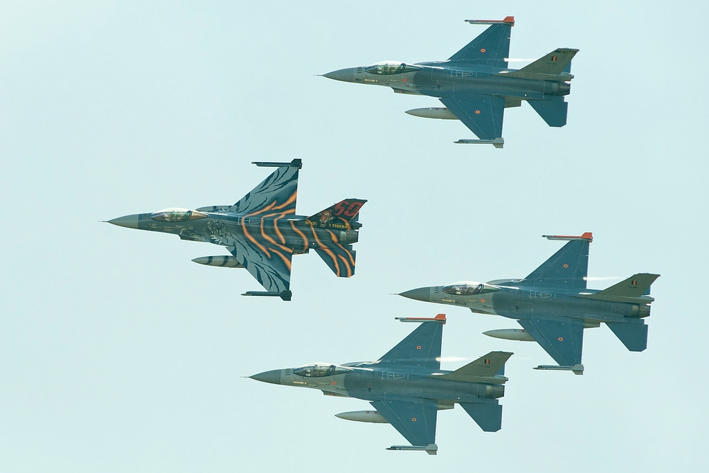 20110918_0456.JPG - F-16 Tiger Formation Belgische luchmacht